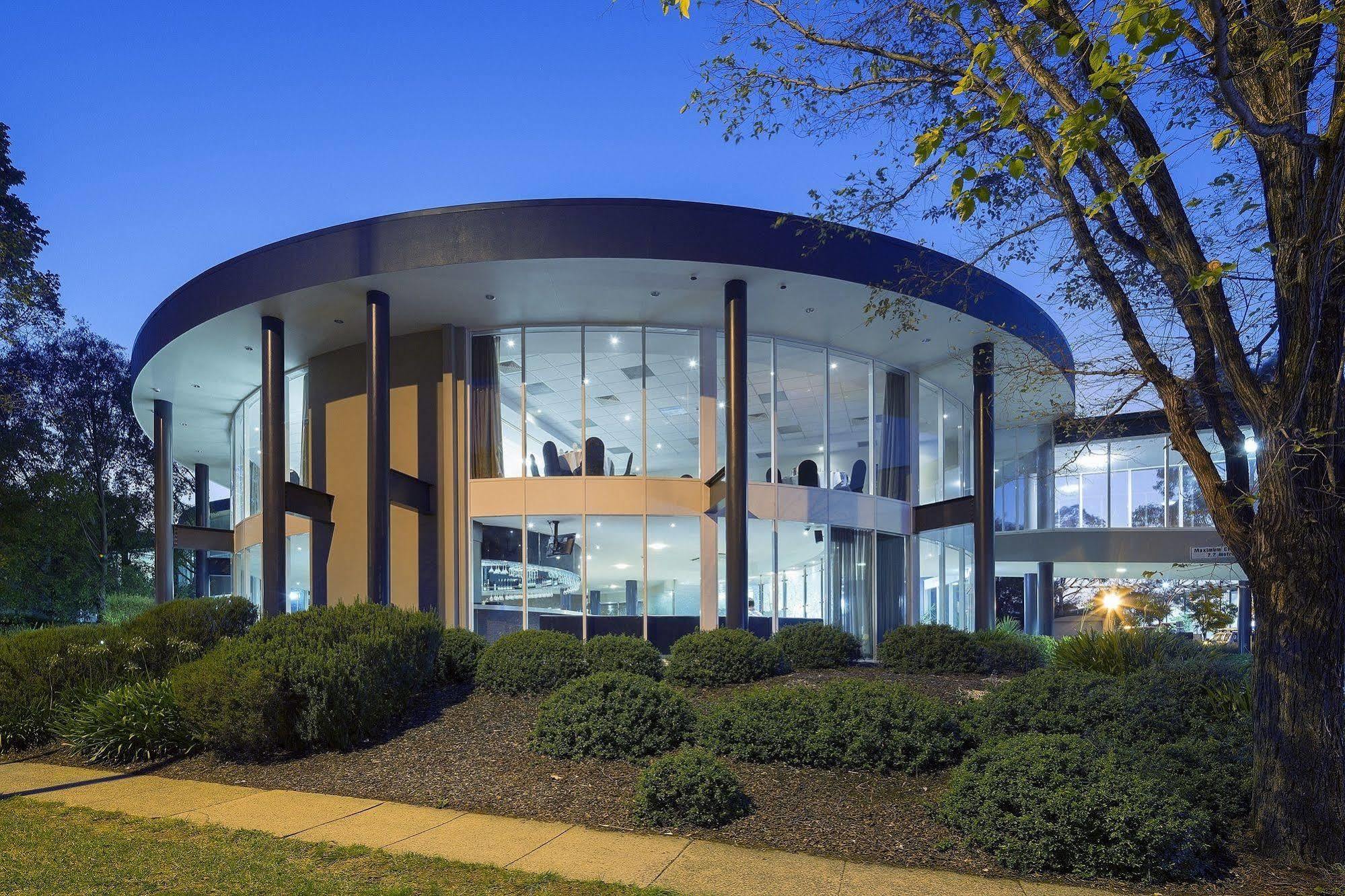 Ramada Encore Belconnen Canberra Exterior foto
